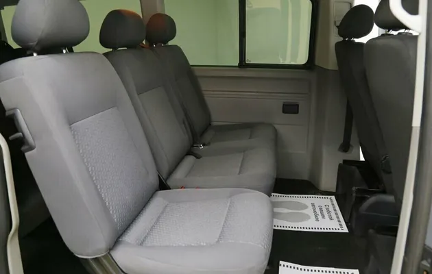 Volkswagen Caravelle LWB Long T5 Рестайлинг, фото №6