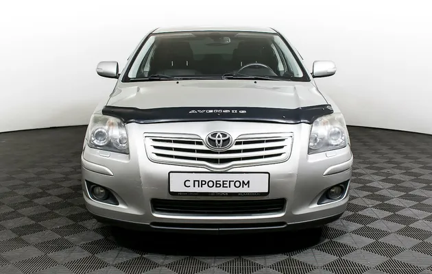 Toyota Avensis, фото №2
