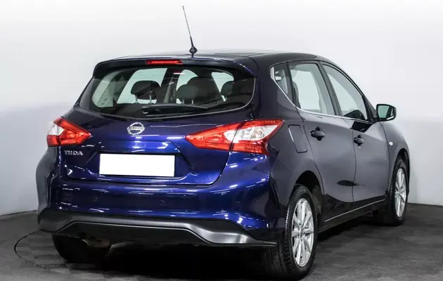 Nissan Tiida, фото №5