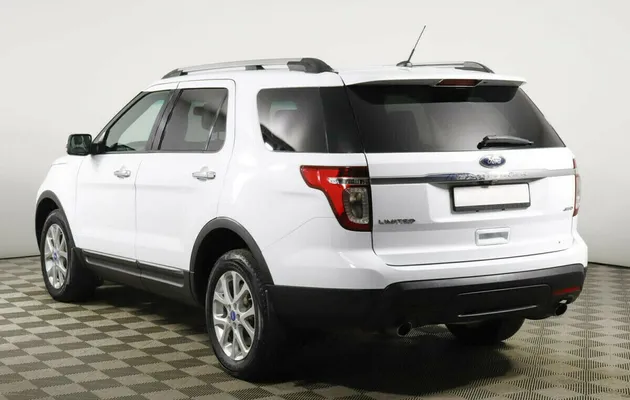 Ford Explorer V, фото №3