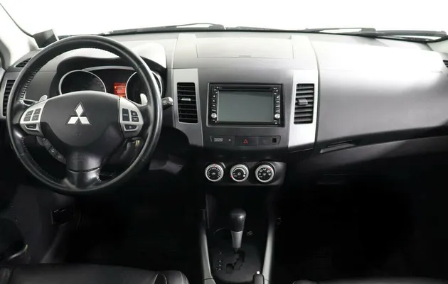 Mitsubishi Outlander II, фото №7