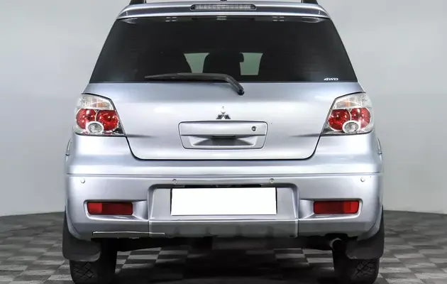 Mitsubishi Outlander, фото №6
