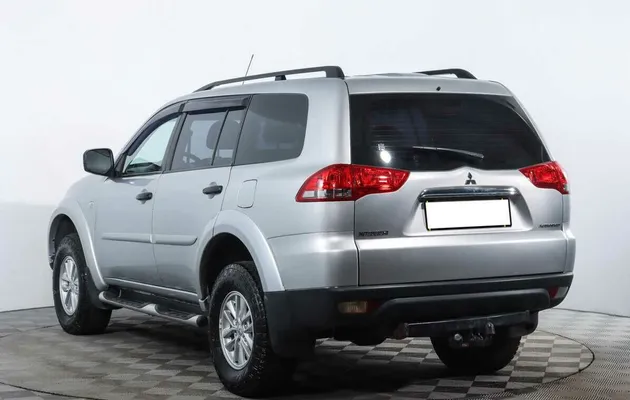 Mitsubishi pajero sport мкпп 2013 с пробегом 92 003 км, фото №6
