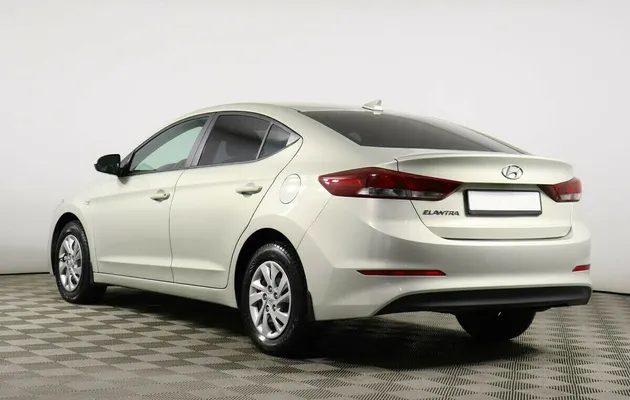 Hyundai Elantra VI (AD), фото №4