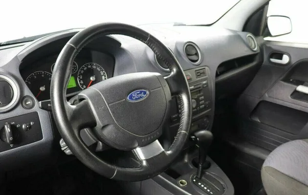 Ford Fusion 1.6 Автомат, фото №7