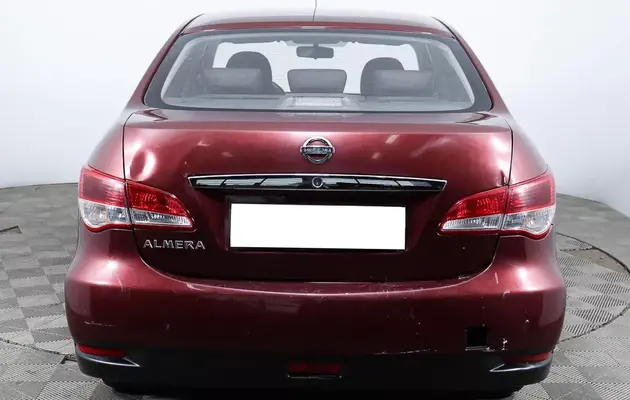 Nissan Almera, фото №3