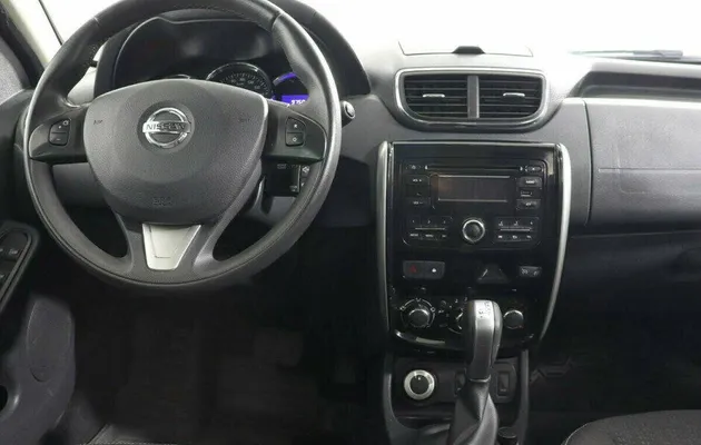 Nissan Terrano 2.0 Автомат, фото №5