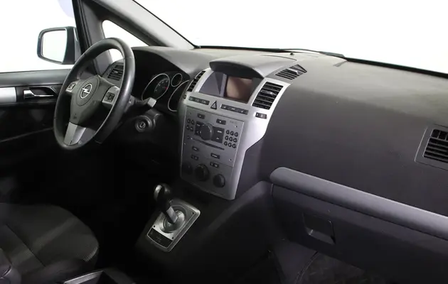 Opel Zafira, фото №9