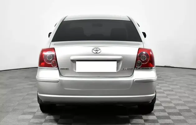Toyota Avensis, фото №6