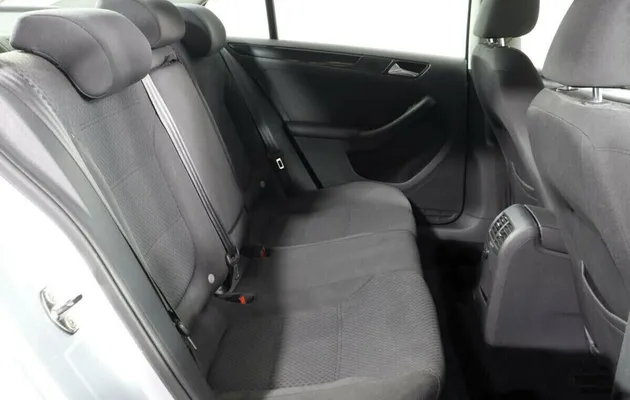 Volkswagen Jetta VI, фото №9