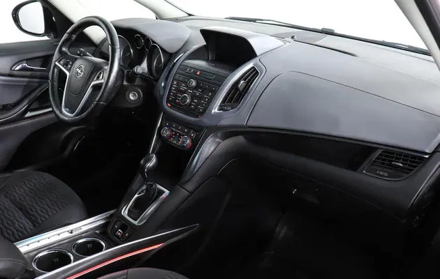 Opel Zafira, фото №10