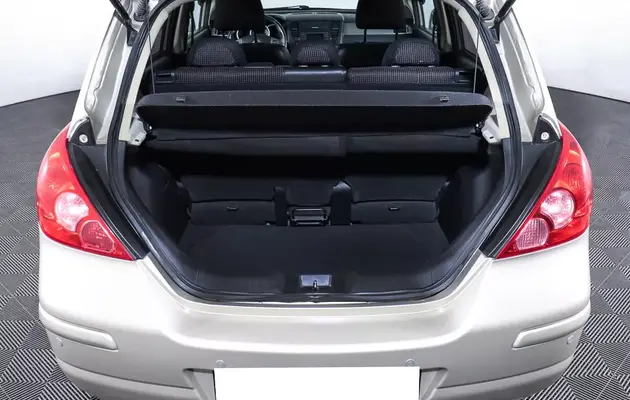 Nissan Tiida, фото №10