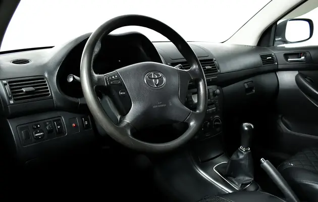 Toyota Avensis, фото №13