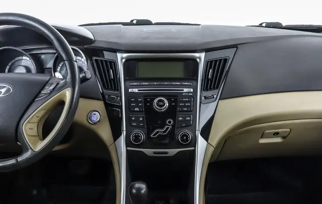 Hyundai Sonata, фото №12