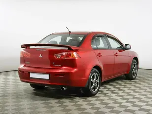 Mitsubishi LANCER