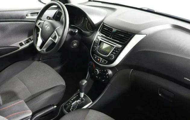 Hyundai Solaris 1.6 Автомат, фото №7