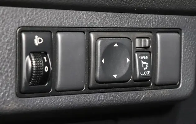 Nissan Tiida, фото №12