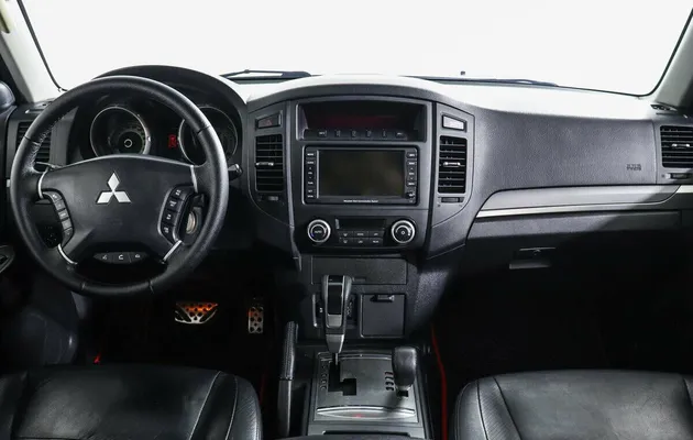 Mitsubishi Pajero IV Рестайлинг 1, фото №9