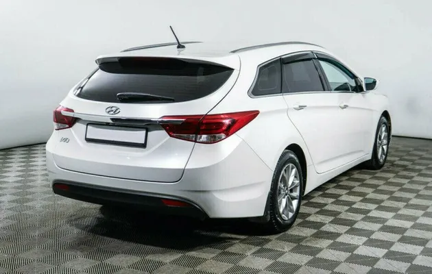 Hyundai i40 2.0 Автомат, фото №2