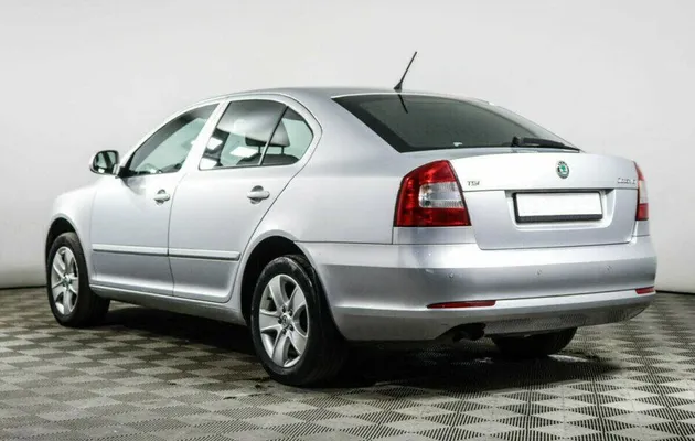 Skoda Octavia 1.8 Робот, фото №4