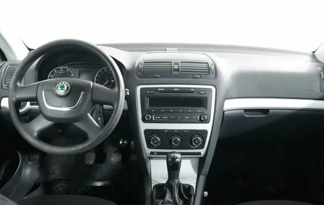 Skoda Octavia 1.6 Механика, фото №5