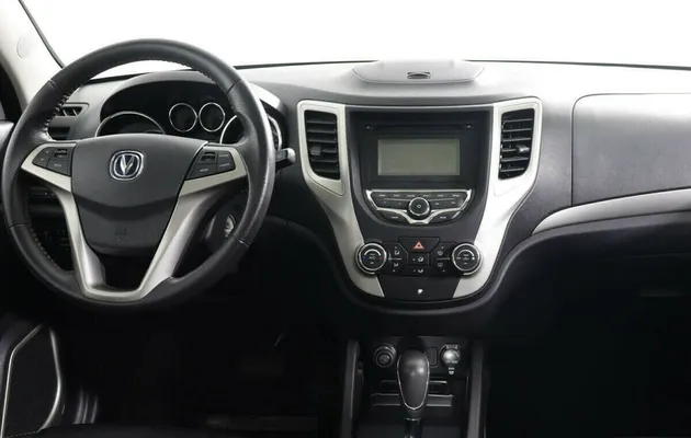 Changan CS35 I, фото №5