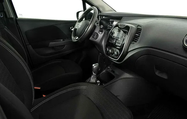 Renault kaptur мкпп 2017 с пробегом 54 760 км, фото №3