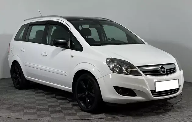 Opel Zafira, фото №3