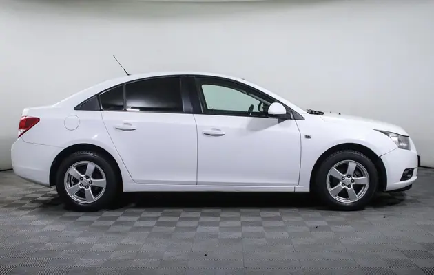 Chevrolet Cruze, фото №4