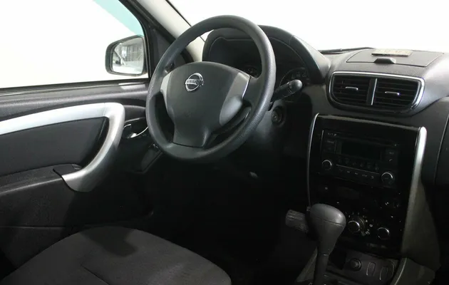 Nissan Terrano III (D10), фото №5