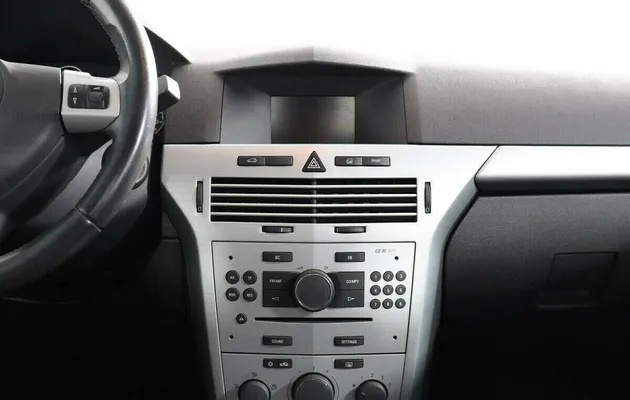 Opel Astra H Рестайлинг, фото №5