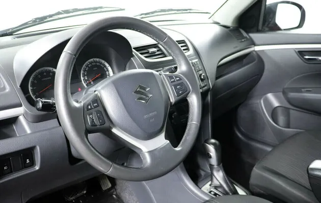 Suzuki Swift III, фото №5