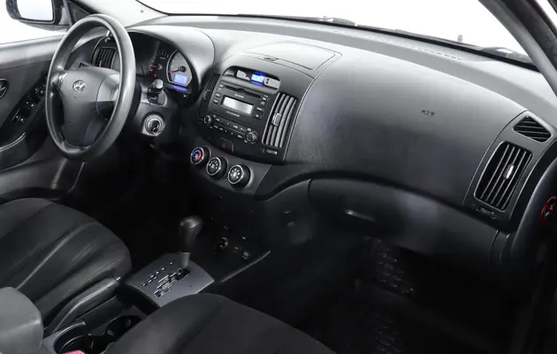 Hyundai Elantra, фото №10