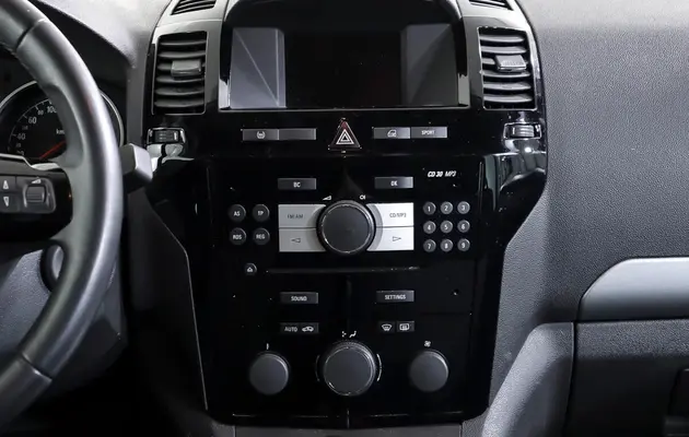 Opel Zafira, фото №15