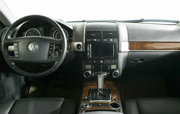 Volkswagen Touareg 2.5 Автомат, фото №5