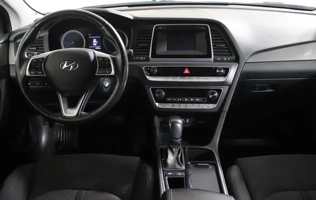 Hyundai Sonata, фото №11