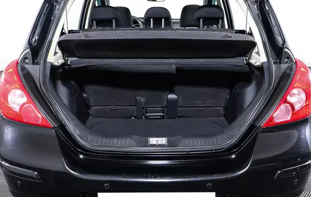 Nissan Tiida, фото №10