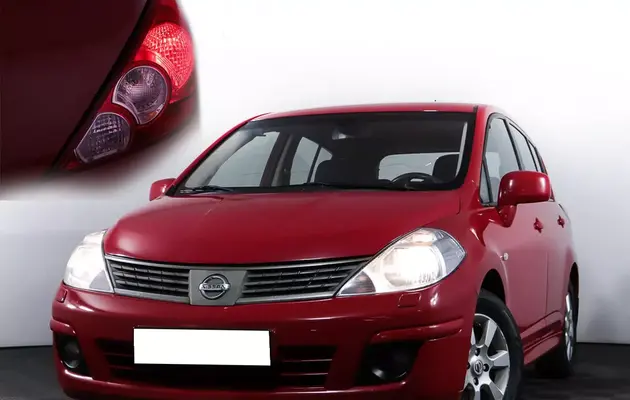 Nissan Tiida, фото №21