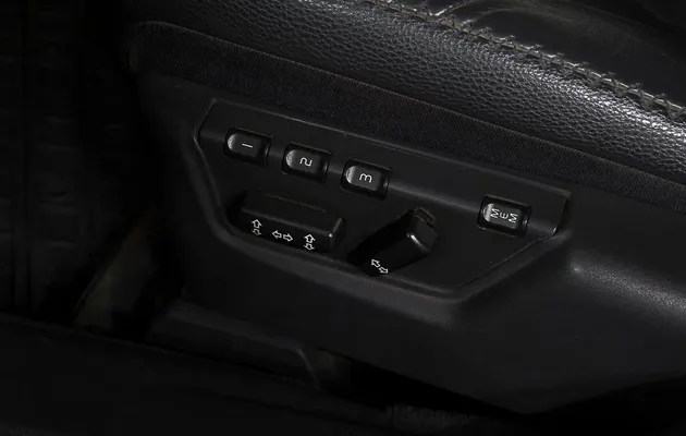 Volvo XC70, фото №11