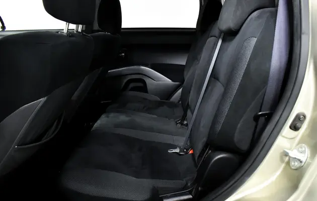 Mitsubishi Outlander, фото №12