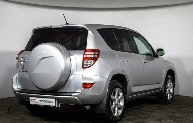 Toyota RAV4 2.0 Вариатор, фото №2