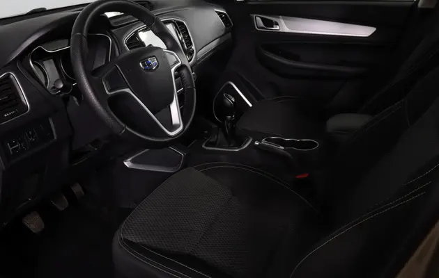 Geely Emgrand X7, фото №11