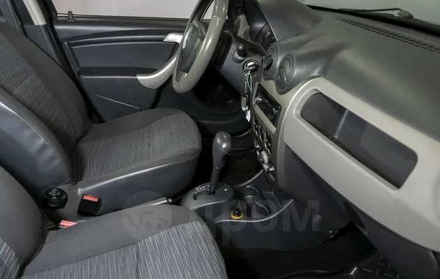 Renault Sandero, фото №11