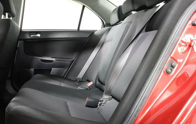 Mitsubishi Lancer X, фото №8