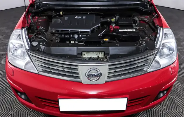 Nissan Tiida, фото №9