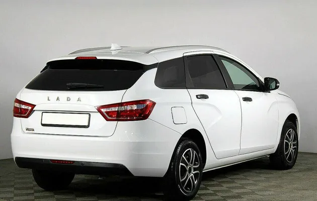 LADA (ВАЗ) Vesta 1.6 Механика, фото №2