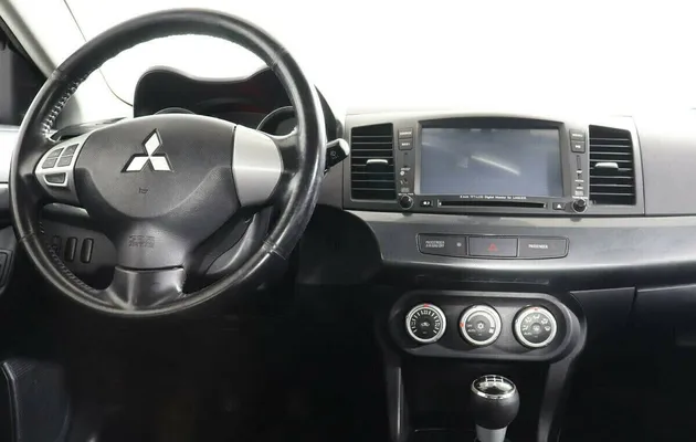 Mitsubishi Lancer X, фото №5