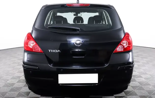 Nissan Tiida, фото №6