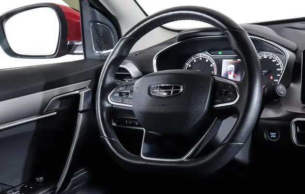 Geely Coolray, фото №17