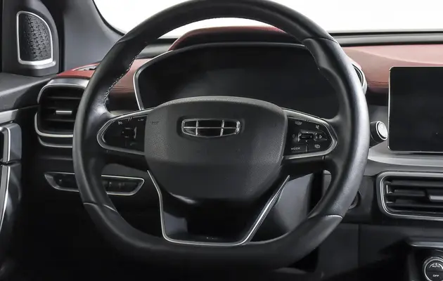 Geely Coolray, фото №17